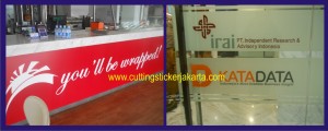 cutting sticker oracal